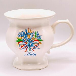 1996 Avon Flower of the Month Mug, in box, July Unused